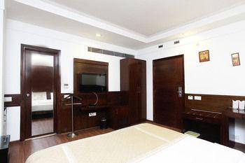 Oyo Rooms Malviya Nagar Market Új-Delhi Kültér fotó